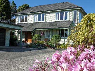 The Green House B&B Whitianga Exterior photo